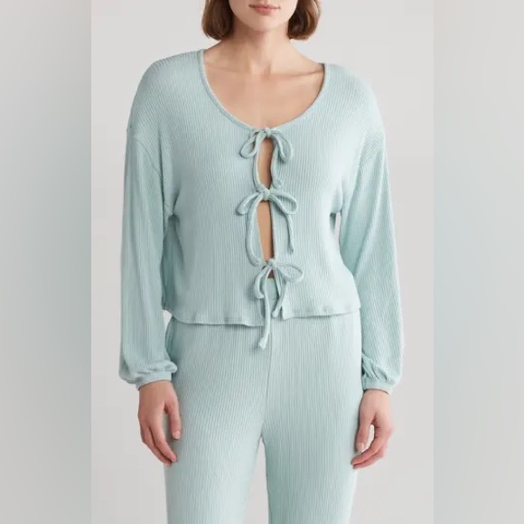 Honeydew Sweet Vacay Tie Top - Picture 1 of 1